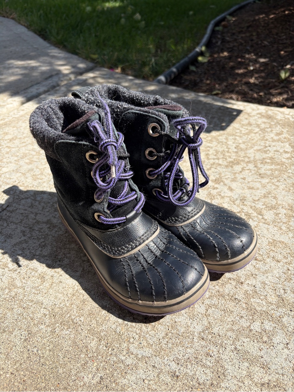 Kids sorel Waterproof Winter Boots - Black with Purple Laces